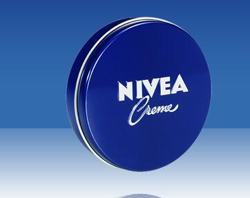NIVEA小蓝罐.jpg